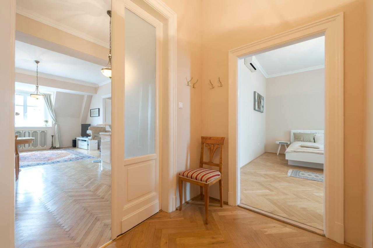 Opera & Basilica 2 Bedrooms With Balcony Budapeszt Zewnętrze zdjęcie